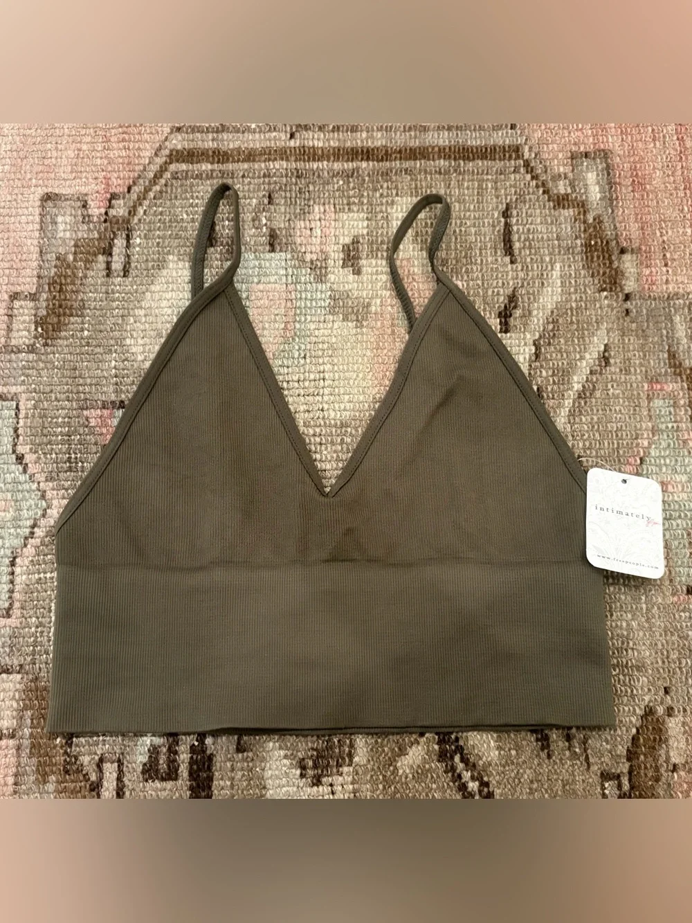 NWT Intimately fp Ali Lowback Seamless Bra in Army size M-L